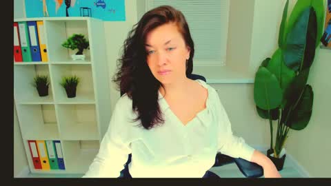 Ana online show from May 2026 10:01:02 AM