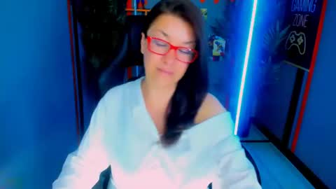 Ana online show from June 2026 10:19:02 PM