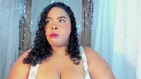 Snapshot of ana_off_alana chatting on May 2026 12:38:01 AM Ana online show from May 2026 12:38:01 AM