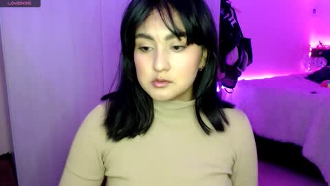 Snapshot of ana_ricciardi chatting on October 2025 03:18:02 AM Ana Ricciardi online show from October 2025 03:18:02 AM