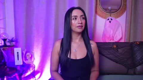   online show from October 2025 05:21:02 AM