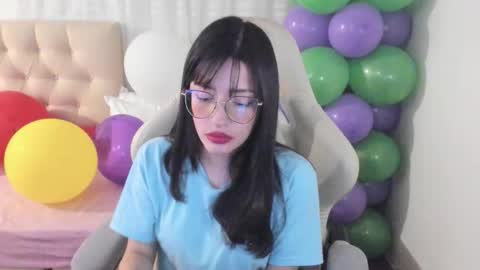 Snapshot of ana_ruuh chatting on November 2025 09:17:02 PM Im anna but you can call me as you want online show from November 2025 09:17:02 PM