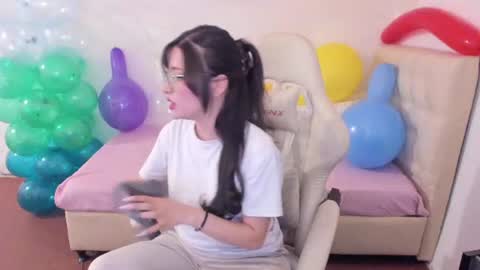 Im anna but you can call me as you want online show from June 2026 10:14:02 PM