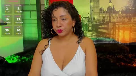 Ana My schedule 0400 - 1600 GMT -5 online show from October 2025 10:11:01 AM