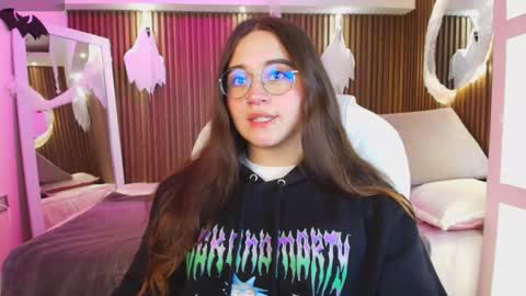 Snapshot of ana_taylor2 chatting on October 2025 07:48:02 PM Ana online show from October 2025 07:48:02 PM