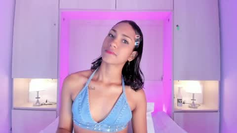 anaacollins_ online show from June 2026 11:36:01 AM