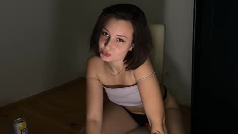 anabanana77 online show from November 2025 10:12:01 PM