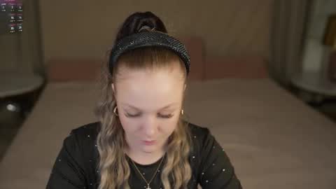 Sweet girls online show from October 2025 10:35:01 AM