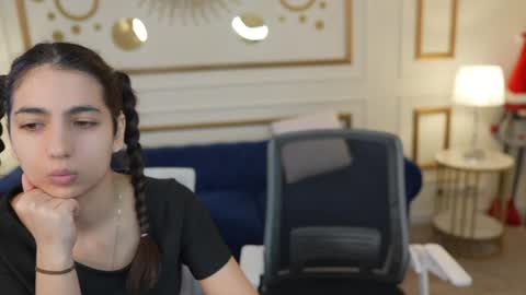 Sweet girls online show from April 2026 10:20:02 AM