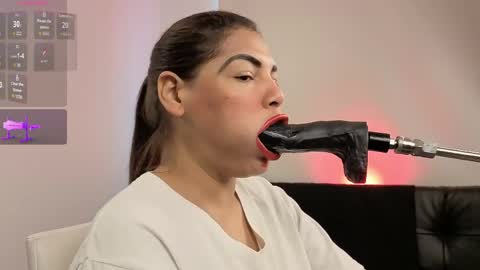 Snapshot of anabel693_ chatting on March 2026 01:11:02 PM Anabel Alice Gandara online show from March 2026 01:11:02 PM