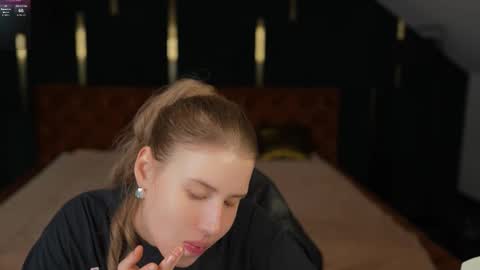 Snapshot of anabel_team054 chatting on October 2025 06:45:02 AM PLAYHARD054 online show from October 2025 06:45:02 AM