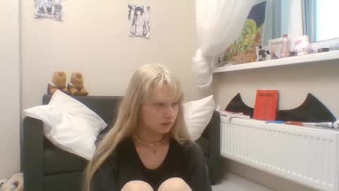 Malvina online show from July 2026 04:11:01 PM