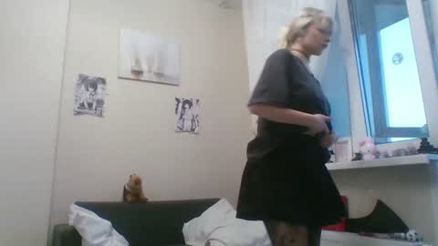 Malvina online show from July 2026 04:31:02 PM