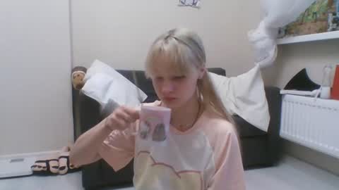 Malvina online show from July 2026 04:27:02 PM