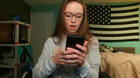 Snapshot of anabelleleigh chatting on March 2025 12:37:01 PM Anabelleleigh online show from March 2025 12:37:01 PM