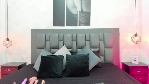 anahi  online show from April 2026 11:22:02 PM
