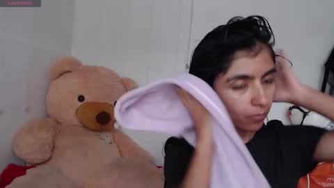 Snapshot of anahibrowns95 chatting on February 2026 04:46:02 PM Anahi Browns online show from February 2026 04:46:02 PM