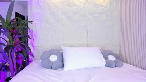 Anahin online show from April 2026 12:10:01 PM