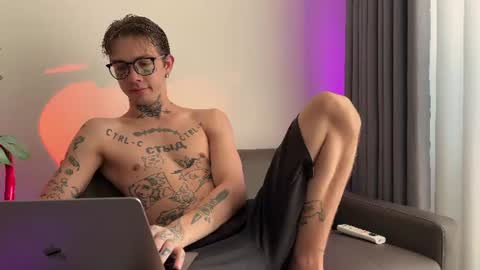 simon online show from June 2026 01:56:01 AM