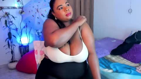anai_valentinex online show from April 2026 09:17:02 PM