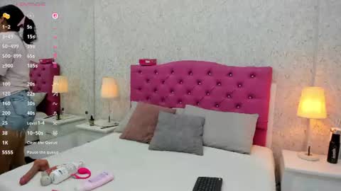 Anais online show from June 2026 07:24:01 PM