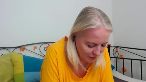 Anais Janson online show from November 2025 03:58:02 PM