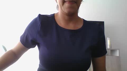 Snapshot of anaju_216 chatting on March 2026 08:10:01 PM ANA online show from March 2026 08:10:01 PM