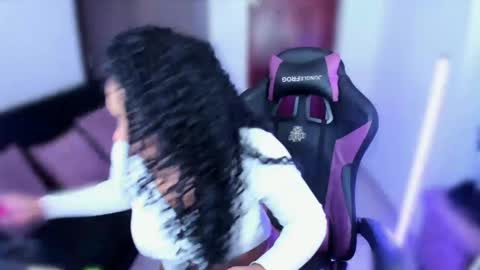      help me to get 100 thumps up  online show from December 2024 11:27:01 AM