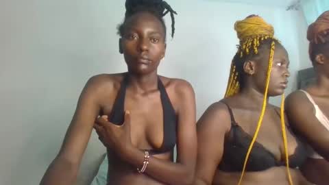 Snapshot of analeia_ chatting on January 2025 08:25:01 AM Analeia online show from January 2025 08:25:01 AM