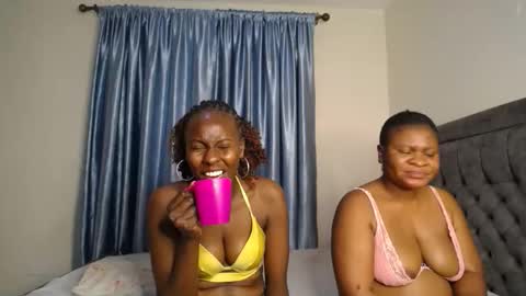 Snapshot of analeia_ chatting on September 2025 01:42:01 AM Analeia online show from September 2025 01:42:01 AM