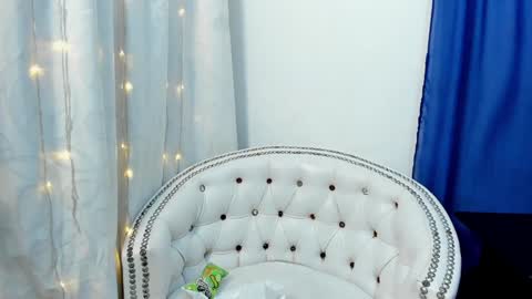 Snapshot of analia18_ chatting on January 2025 12:09:01 PM analia18 online show from January 2025 12:09:01 PM