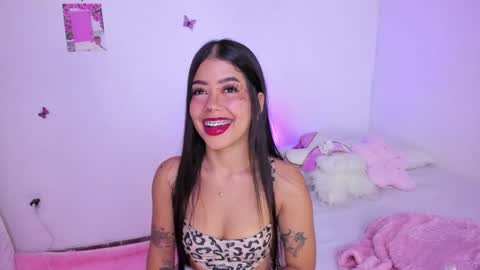 Ana online show from January 2025 10:24:02 PM