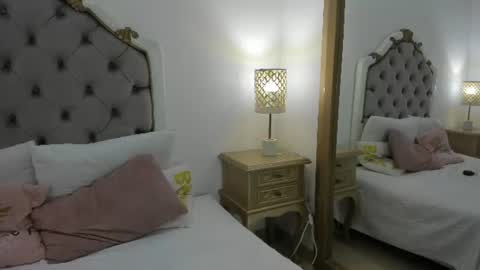 ANALIA  online show from July 2026 11:30:02 AM
