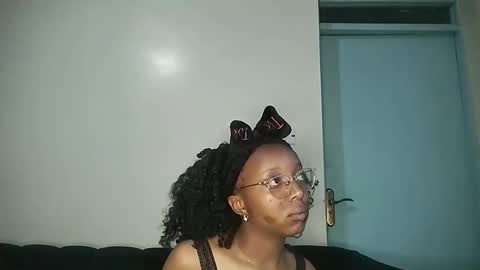 Snapshot of ananablossom chatting on October 2025 12:12:02 AM Ananablossom online show from October 2025 12:12:02 AM