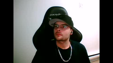 anarchyy1994 online show from March 2026 08:43:01 AM