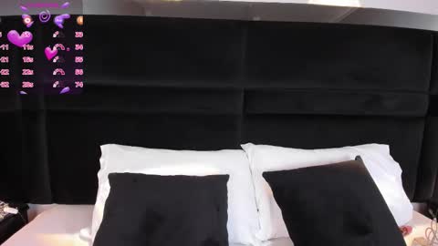 Anasha online show from November 2025 11:42:01 AM