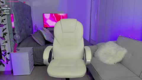 Snapshot of anastasia_______ chatting on November 2025 01:37:02 AM anastasia online show from November 2025 01:37:02 AM