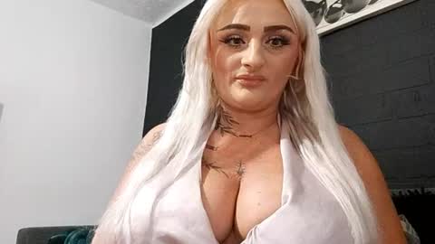 Snapshot of anastasiaamore chatting on July 2026 08:16:01 PM AnastasiaAmore online show from July 2026 08:16:01 PM