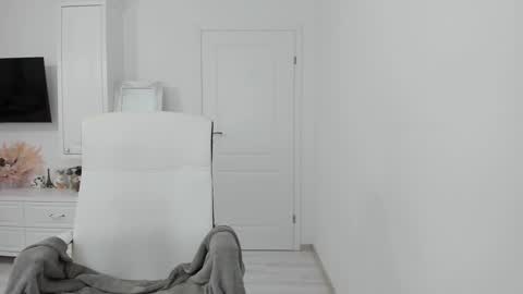 Snapshot of anayscaandy chatting on January 2025 08:58:01 AM Andreea online show from January 2025 08:58:01 AM