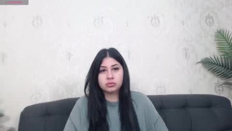 Anays online show from October 2025 03:01:02 AM