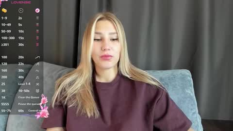 Snapshot of and1sa chatting on October 2025 08:47:02 AM Andisa online show from October 2025 08:47:02 AM