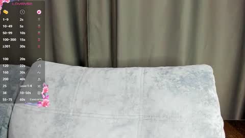 Snapshot of and1sa chatting on November 2025 04:55:01 PM Andisa online show from November 2025 04:55:01 PM