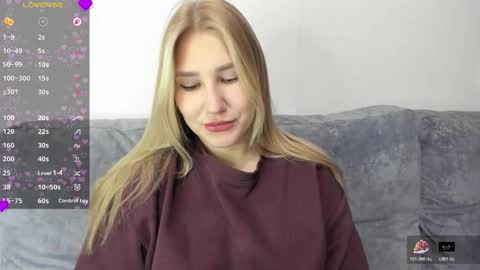 Snapshot of and1sa chatting on December 2025 10:44:02 AM Andisa online show from December 2025 10:44:02 AM