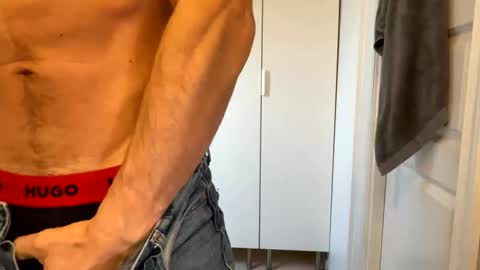 Snapshot of and_andys chatting on January 2026 12:41:01 PM and_andys online show from January 2026 12:41:01 PM