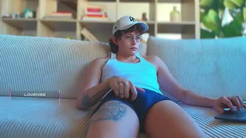 Snapshot of anddres_boss chatting on October 2025 09:28:02 AM Tell Me ANDRESS ----- online show from October 2025 09:28:02 AM