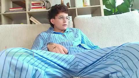 Snapshot of anddres_boss chatting on October 2025 12:16:02 PM Tell Me ANDRESS ----- online show from October 2025 12:16:02 PM