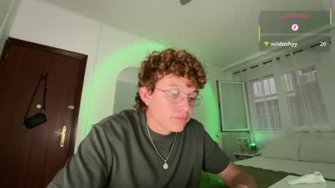 Snapshot of anddres_boss chatting on June 2026 05:23:01 PM Tell Me ANDRESS ----- online show from June 2026 05:23:01 PM