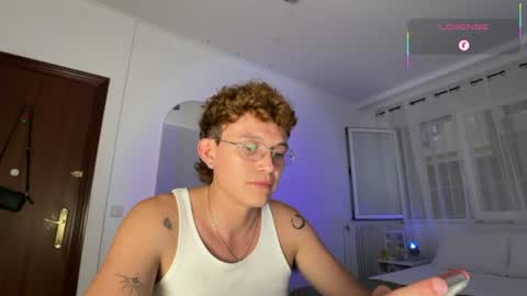 Snapshot of anddres_boss chatting on June 2026 06:39:01 PM Tell Me ANDRESS ----- online show from June 2026 06:39:01 PM