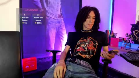 anddy_hugecock online show from June 2026 04:42:01 PM