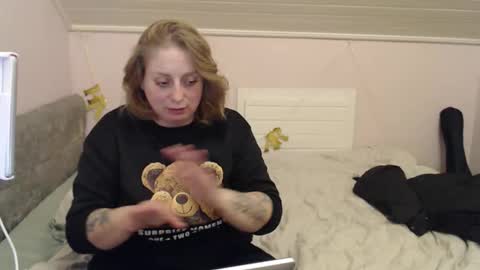 Andorphin online show from January 2025 09:05:02 PM